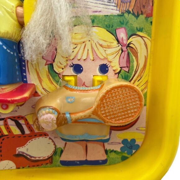 Dolly Pops Doll Set Outdoor Playtime 1979 Retro Skateboard Car Tennis Carry Case - Picture 4 of 13